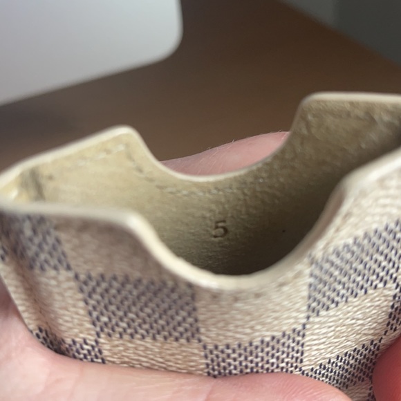 Louis Vuitton phone case - Picture 11 of 14